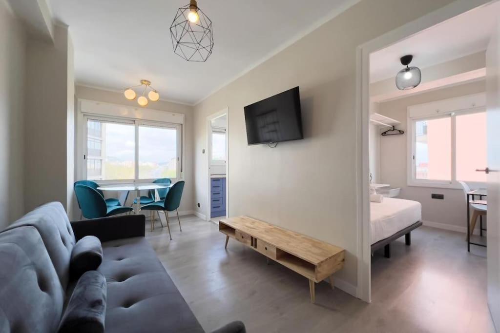 Bebarceloner Sant Andreu Apartments - 3 Bedrooms Barcelona Exterior foto